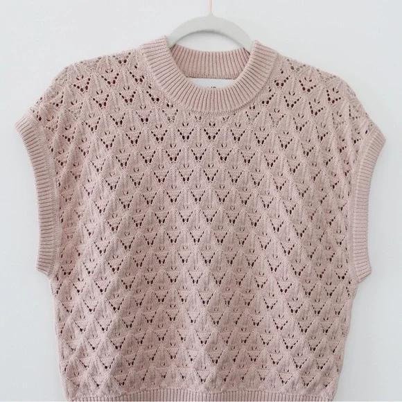 Mr. Mittens Pointelle-Knit Cotton Sweater Vest in Blush Size XS/S